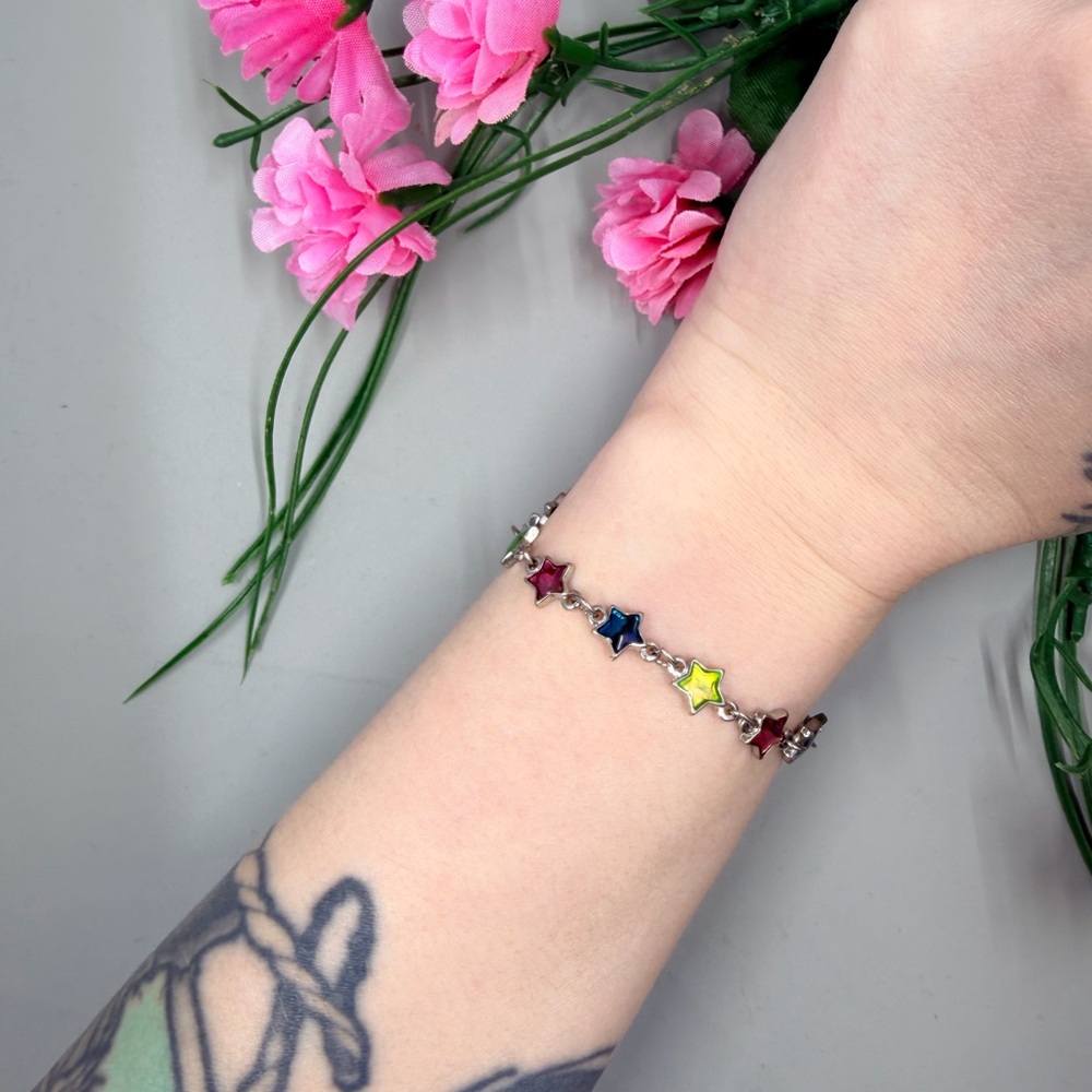 Avon Signed Silver Plated Bracelet with Colorful Star Abalone Accents